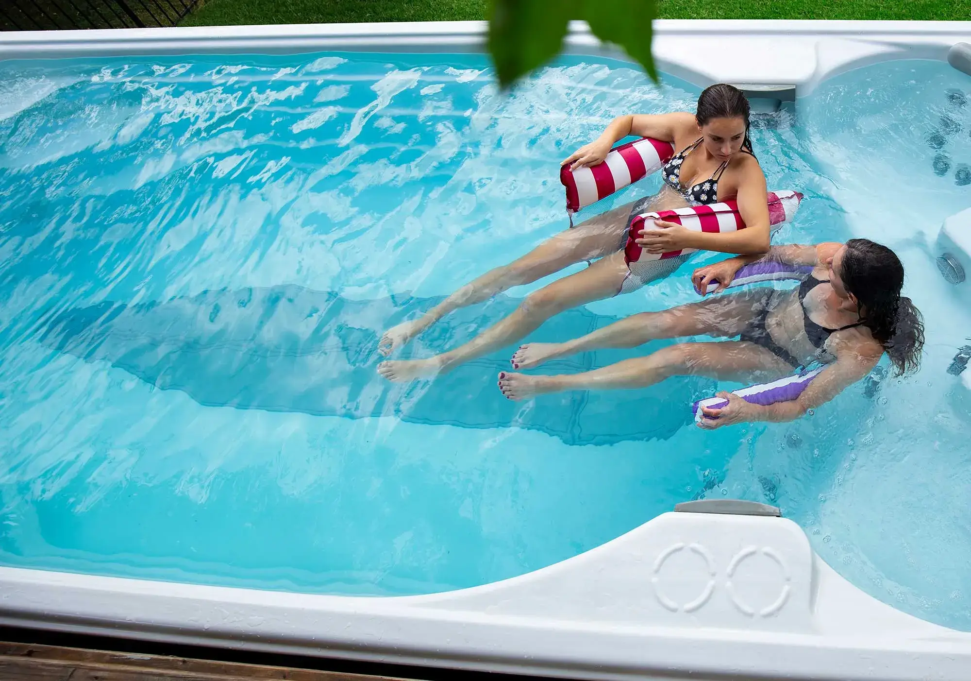 what are all the swim life swim spa options?