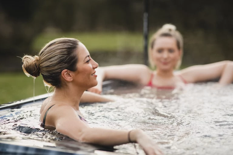 hot tub lifestyle1